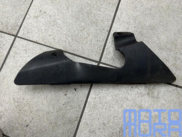 Onderkuip rechts voor de Suzuki GSR 600 2006 - 2010 GSR600 k, Motoren, Onderdelen | Suzuki, Gebruikt, Ophalen of Verzenden