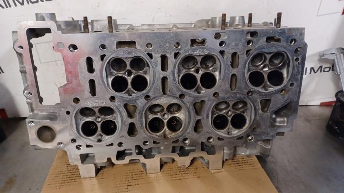 Cilinderkop van een Volkswagen Passat, Auto-onderdelen, Motor en Toebehoren, Volkswagen, Gebruikt, 3 maanden garantie, Ophalen of Verzenden