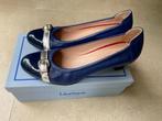 Blauwe schoenen Voltan met zilveren gesp maat 40, Kleding | Dames, Schoenen, Schoenen met lage hakken, Blauw, Voltan, Ophalen of Verzenden