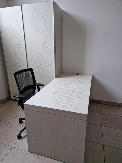 Meubles  de bureau, Huis en Inrichting, Bureaus, Zo goed als nieuw, Bureau, Ophalen