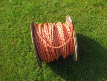 3 strengen polyester koord 100m 15mm diameter beschikbaar voor biedingen