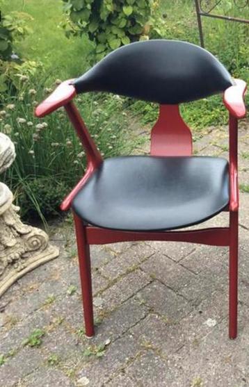 Louis van Teeffelen cowhorn chair beschikbaar voor biedingen