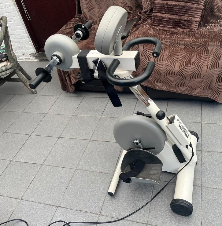 Motomed 2 handen en voeten, Sport en Fitness, Fitnessapparatuur, Zo goed als nieuw, Armen, Benen, Ophalen