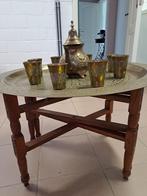 koperen theeset op koperen tafel, Ophalen, Koper