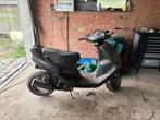 Scooter. Recht uit de schuur, Ophalen