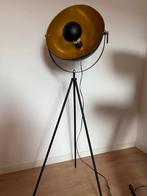 Industriële tripod vloerlamp – 150 cm hoog, Huis en Inrichting, Ophalen, Zo goed als nieuw