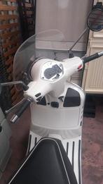 Scooter vespa, Fietsen en Brommers, Zo goed als nieuw, 125 cc, Ophalen of Verzenden