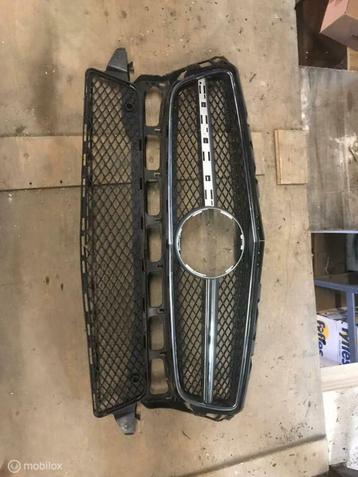 Mercedes CLS-klasse C218 X218 Grille beschikbaar voor biedingen
