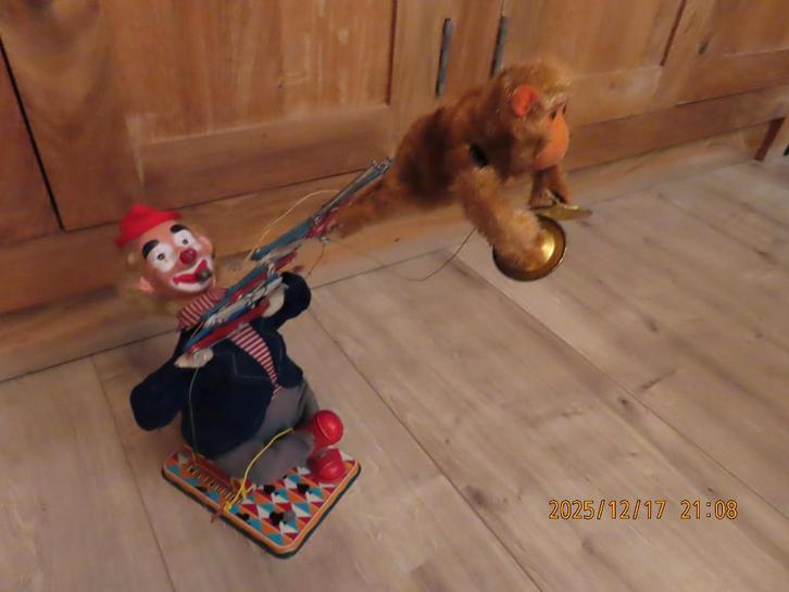 blikken speelgoed Clown met aapje werkend, Antiek en Kunst, Antiek | Speelgoed, Verzenden