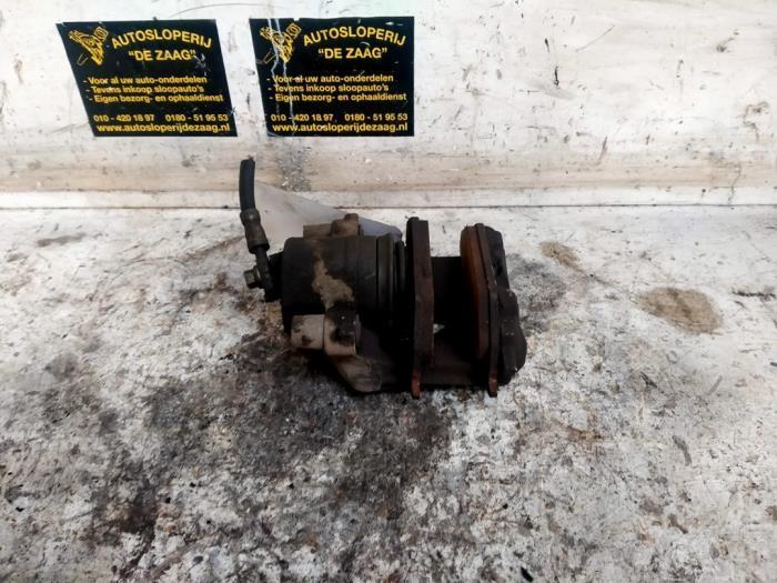 Etrier de frein (pince) avant droit d'un Volkswagen Golf, Autos : Pièces & Accessoires, Freins & Transmission, Volkswagen, Utilisé