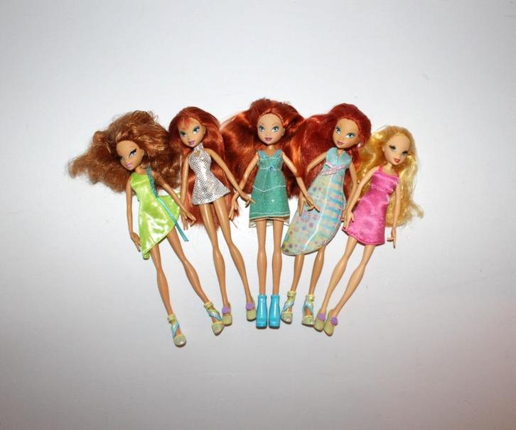 Winx poppenset van 5 (met kleding), Kinderen en Baby's, Speelgoed | Poppen, Gebruikt, Overige typen, Ophalen of Verzenden