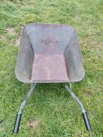 Grande brouette robuste, Enlèvement