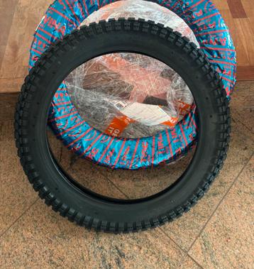 Crossbanden 16 x 2,75 honda wallaroo beschikbaar voor biedingen