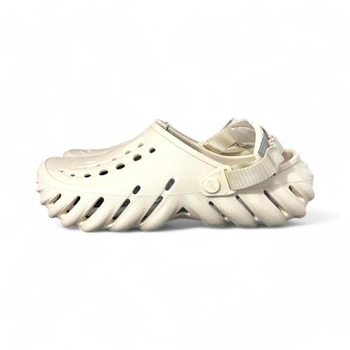 Crocs Echo Clog Stucco - 41.5/42.5/43.5 - 207937-160, Kleding | Heren, Schoenen, Nieuw, Slippers, Overige kleuren, Verzenden