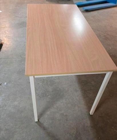 Table de bureau rectangulaire métal blanc / plateau bois cla, Maison & Meubles, Bureaux, Comme neuf, Bureau, Enlèvement