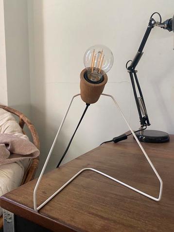 Bureaulamp Universo Positivo Wattman wit  beschikbaar voor biedingen