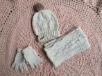 Mayoral set muts, Kinderen en Baby's, Mayoral, Ophalen of Verzenden, Zo goed als nieuw, 104 of kleiner