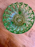 Groene schaal, Ophalen