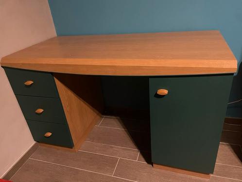 Bureau enfant, Huis en Inrichting, Bureaus, Zo goed als nieuw, Bureau, Ophalen