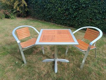 2 tuinstoelen en tafel voor tuin of terras van appartement  beschikbaar voor biedingen