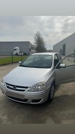 Opel Corsa C 1.2 essence, Boîte manuelle, Argent ou Gris, 3 portes, Tissu