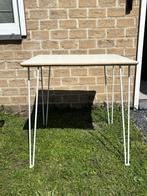 Keukentafel met hairpin legs, Huis en Inrichting, Ophalen, 50 tot 100 cm, Vierkant, Tot twee personen