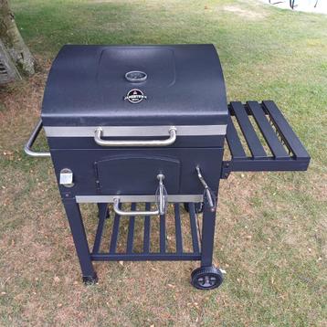 barbecue houtskool beschikbaar voor biedingen