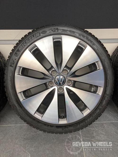 18'' originele Volkswagen Golf / Caddy velgen + winterbanden, Auto-onderdelen, Banden en Velgen, Banden en Velgen, Winterbanden