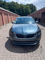 Skoda Octavia Automaat, Voorwielaandrijving, 1498 cc, 4 cilinders, Leder en Stof