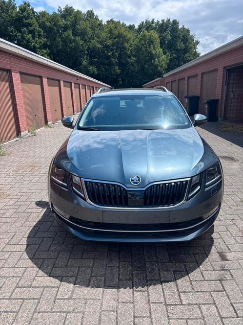 Skoda Octavia Automaat, Auto's, Skoda, Particulier, Octavia, Benzine, Euro 6, 5 deurs, Zilver of Grijs, Leder en Stof, Voorwielaandrijving