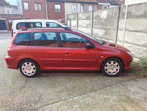 Peugeot 206 SW 1.3 essence ok LEZ toutes la Belgique 2030, Auto's, Peugeot, Particulier, ABS, Airbags, Airconditioning, Alarm