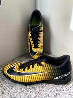 Voetbalschoenen Nike - maat 44 - voor harde ondergrond, Ophalen