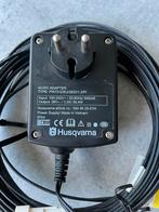 Husqvarna robotmaaier adaptor met kabel, Ophalen of Verzenden, Zo goed als nieuw