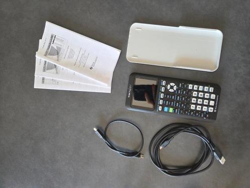 TI-84 Plus CE-T grafische rekenmachine – perfecte staat,, Diversen, Rekenmachines, Zo goed als nieuw, Grafische rekenmachine, Ophalen