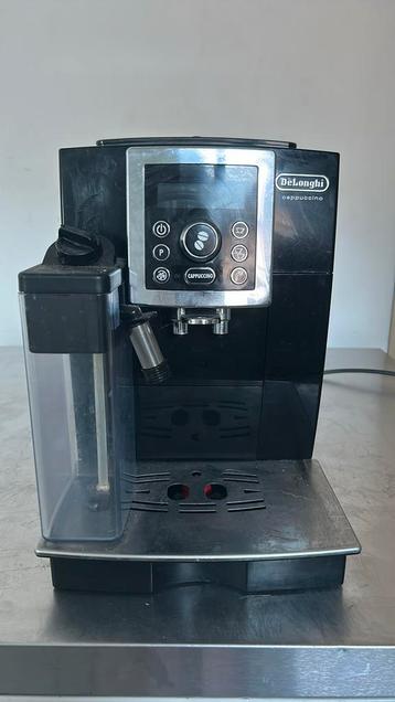 Delonghi koffiemachine  beschikbaar voor biedingen