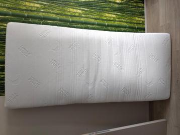 Matras eenpersoons  beschikbaar voor biedingen