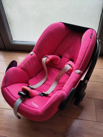 Cosy bébé Maxi-Cosy Pebble avec base isofix beschikbaar voor biedingen