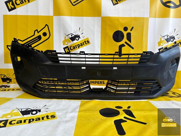 Citroen Berlingo Peugeot partner voorbumper Facelift 9856090, Auto-onderdelen, Carrosserie, Bumper, Gebruikt