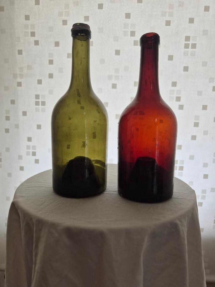oude wijnflessen (leeg...helaas ), Verzamelen, Wijnen, Gebruikt, Rode wijn, Ophalen of Verzenden