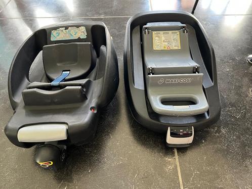 Isofix Maxi Cosy (2 stuks!), Kinderen en Baby's, Autostoeltjes, Gebruikt, Maxi-Cosi, 0 t/m 18 kg, Isofix, Ophalen