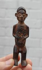 oude gebochelde YAKA fetisj uit CONGO, Antiek en Kunst, Ophalen of Verzenden