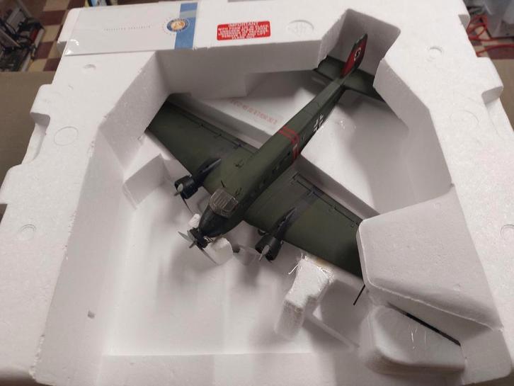 Franklin Mint 1/48 Junkers Ju 52 auxiliary  bomber, Hobby & Loisirs créatifs, Modélisme | Avions & Hélicoptères, Avion, Enlèvement ou Envoi