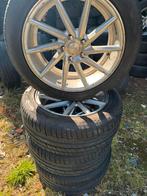 Vossen et  pneus 235/50 18 101w, Auto-onderdelen, Banden en Velgen, Ophalen, Band(en)