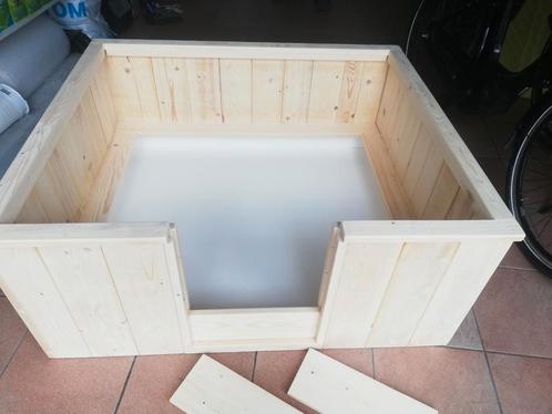 Nieuwe sterke grote houten Werpkist voor honden
Op voorraad, Dieren en Toebehoren, Hondenmanden, Nieuw, Ophalen