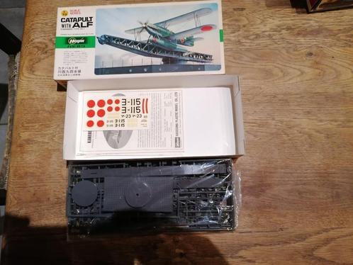 Kawanishi type-94-1 catapult with ALF + aichie 31a 1, Hobby en Vrije tijd, Modelbouw | Vliegtuigen en Helikopters, Zo goed als nieuw