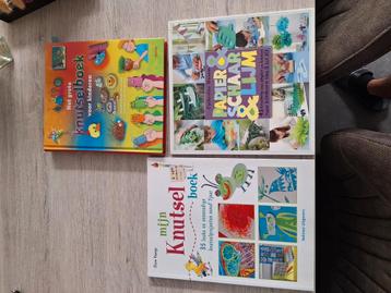 Knutselboeken beschikbaar voor biedingen