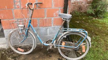 Vintage plooifiets  beschikbaar voor biedingen