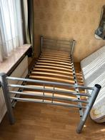 Een persoon bed met matras, Huis en Inrichting, Ophalen, Zo goed als nieuw