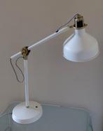 Bureaulamp ikea wit, Huis en Inrichting, Lampen | Tafellampen, Ophalen, Zo goed als nieuw