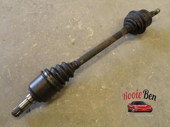 Aandrijfas links-voor van een Lancia Y(Psilon), Auto-onderdelen, Remmen en Aandrijving, Lancia, Gebruikt, 3 maanden garantie, Ophalen of Verzenden